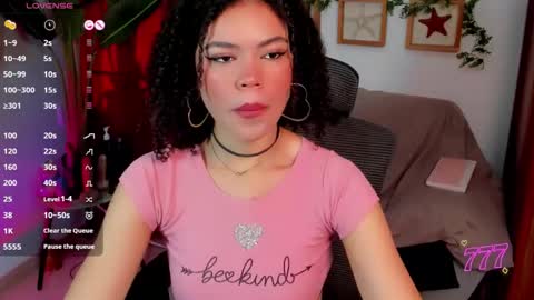 Vaiolet online show from March 20, 2:00 pm