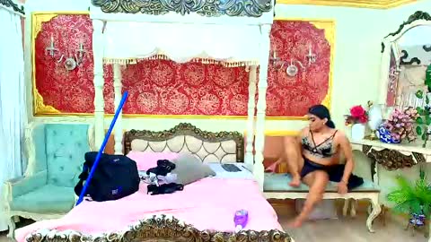 SinnaDark online show from May 5, 11:18 am