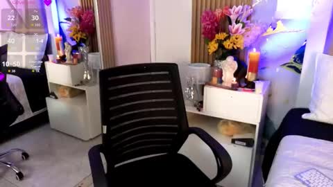 Sienna Desieree online show from March 11, 1:17 pm