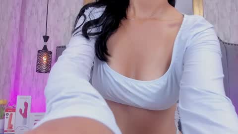 Camila Vargas online show from January 29, 6:07 pm