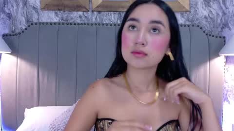 Snapshot of sienna_lorengb chatting on October 1, 12:33 pm Camila Vargas online show from October 1, 12:33 pm