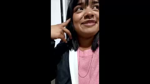 sienna_lux01 online show from May 23, 2:28 am