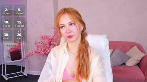 Sienna online show from May 13, 9:06 am