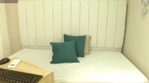 Snapshot of sienna_valexx chatting on September 25, 1:48 pm Sienna online show from September 25, 1:48 pm