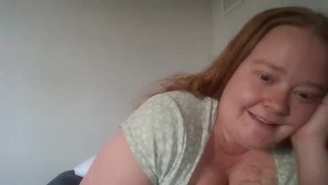 Snapshot of sierra_bby chatting on November 29, 7:39 pm sierra_bby online show from November 29, 7:39 pm