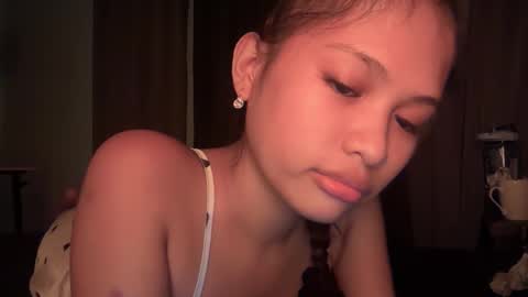 Snapshot of sierracoxriches chatting on February 16, 5:53 pm Belle online show from February 16, 5:53 pm