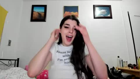 Snapshot of sierrasquirter chatting on February 17, 4:09 am Sierra online show from February 17, 4:09 am