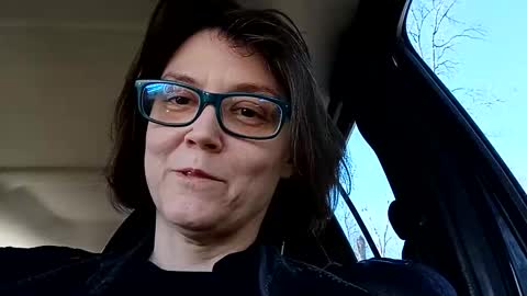 Snapshot of sigbver chatting on March 8, 3:49 pm Bush with a class 3 rating online show from March 8, 3:49 pm