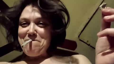 Snapshot of sigbver chatting on April 4, 2:54 am Bush with a class 3 rating online show from April 4, 2:54 am