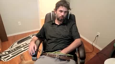 Snapshot of sigmaslayer chatting on October 7, 6:27 pm sigmaslayer online show from October 7, 6:27 pm