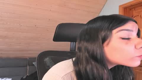 siirena online show from March 24, 6:18 am