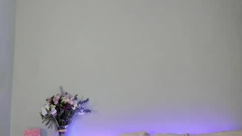 siirena online show from May 12, 3:53 pm