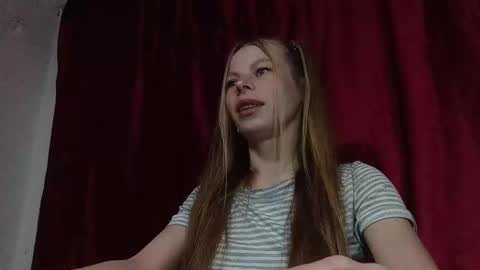 Snapshot of silentpassion567 chatting on March 8, 8:12 pm JULIANA online show from March 8, 8:12 pm