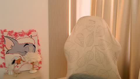 silk_ann online show from May 20, 4:29 am