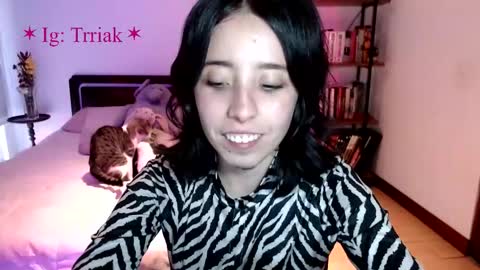 silkbite online show from March 16, 10:47 pm