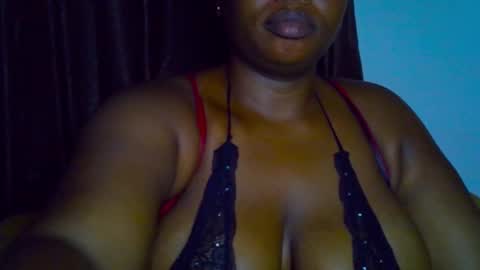 Snapshot of silky_caramel chatting on September 21, 7:59 pm Caramel online show from September 21, 7:59 pm