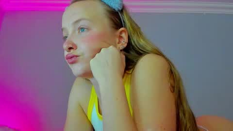 Mila online show from September 24, 8:50 am