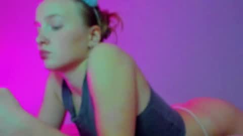 Mila online show from October 10, 9:03 pm