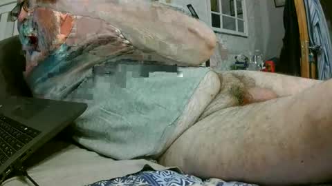 sillyoldman45221063 online show from May 15, 11:12 pm