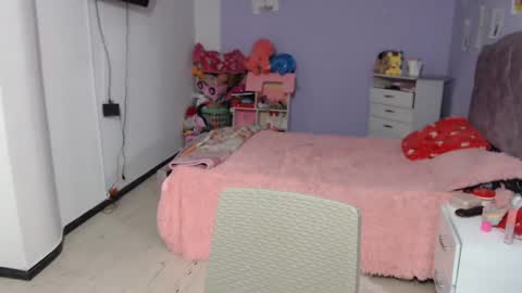 Snapshot of silvanaroberts_ chatting on January 29, 11:14 pm  Rouse  online show from January 29, 11:14 pm