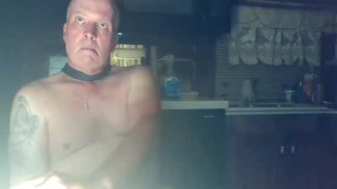 Snapshot of silver02042 chatting on September 22, 9:00 am silver02042 online show from September 22, 9:00 am