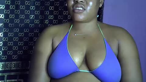 Snapshot of silver_baby06 chatting on October 15, 12:11 am silver baby06 online show from October 15, 12:11 am