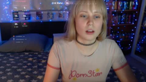 Snapshot of silvercherub chatting on May 14, 9:54 pm silvercherub online show from May 14, 9:54 pm