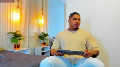 simeone_panda online show from December 28, 11:52 am