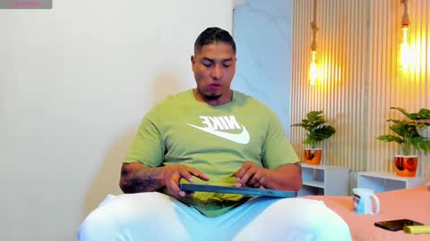simeone_panda online show from January 15, 11:53 am