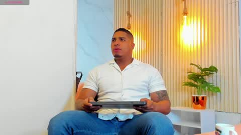 simeone_panda online show from January 20, 11:45 am