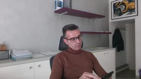 Snapshot of simmeturbate chatting on March 10, 10:53 am Italiandaddyitalydickassbottomassholecomshowmasturbatenudeboyitalyatleticcutemuscolarhardcockdickboy online show from March 10, 10:53 am