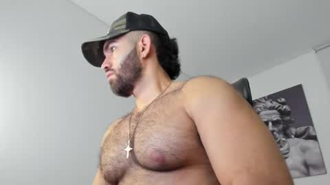 simon_leon01 online show from May 16, 2:19 am