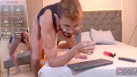 Snapshot of simon_rz chatting on June 26, 12:09 pm Simon online show from June 26, 12:09 pm