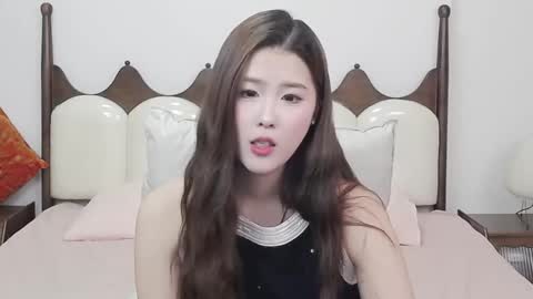 Snapshot of simonastephanie chatting on October 26, 4:02 pm simonastephanie online show from October 26, 4:02 pm