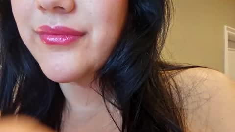 Snapshot of simonesighren chatting on March 16, 4:51 am simonesighren online show from March 16, 4:51 am