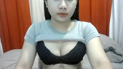 Snapshot of simply_francine chatting on March 27, 11:59 pm simply francine online show from March 27, 11:59 pm