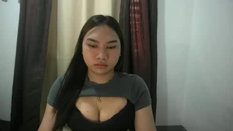 Snapshot of simply_francine chatting on June 4, 2:39 am simply francine online show from June 4, 2:39 am