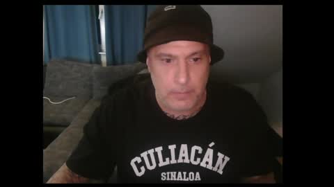 sinalco1975 online show from May 6, 1:47 am