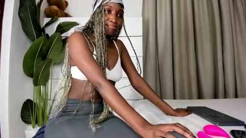 sincerre9_tara online show from February 9, 7:38 am