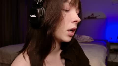 sindy_juxxx online show from June 5, 3:35 am