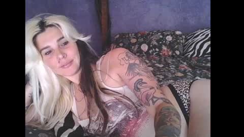 Snapshot of sindyrocker89 chatting on July 17, 9:19 pm Aussie Sindy Rocker online show from July 17, 9:19 pm