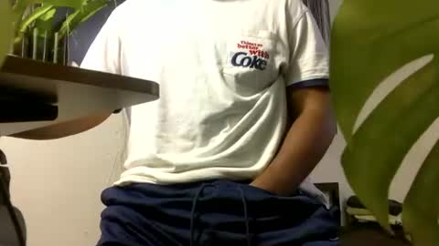 Snapshot of singoutloud37 chatting on October 28, 3:21 am singoutloud37 online show from October 28, 3:21 am