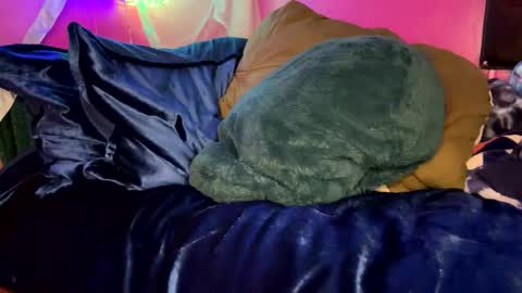 Sinn3rxxx online show from February 1, 8:39 am