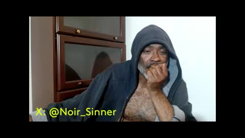 Snapshot of sinnernoir chatting on May 12, 6:54 am My Name Is..............................John online show from May 12, 6:54 am