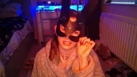 Snapshot of sinsealed chatting on February 18, 5:31 pm sinsealed online show from February 18, 5:31 pm