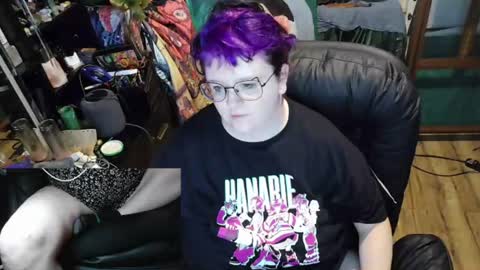 Sinstress hemlock online show from June 14, 1:58 am