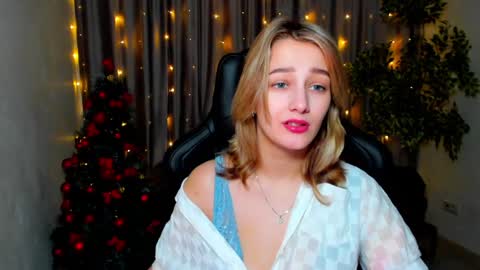 Snapshot of sinty_noria chatting on December 29, 5:10 am Sinty Noria online show from December 29, 5:10 am