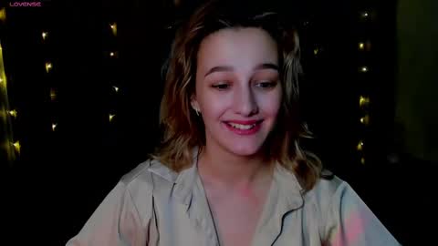 Snapshot of sinty_noria chatting on February 10, 7:15 am Sinty Noria online show from February 10, 7:15 am