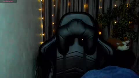 Snapshot of sinty_noria chatting on February 18, 7:43 am Sinty Noria online show from February 18, 7:43 am