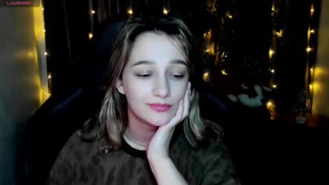 Snapshot of sinty_noria chatting on March 5, 7:38 am Sinty Noria online show from March 5, 7:38 am